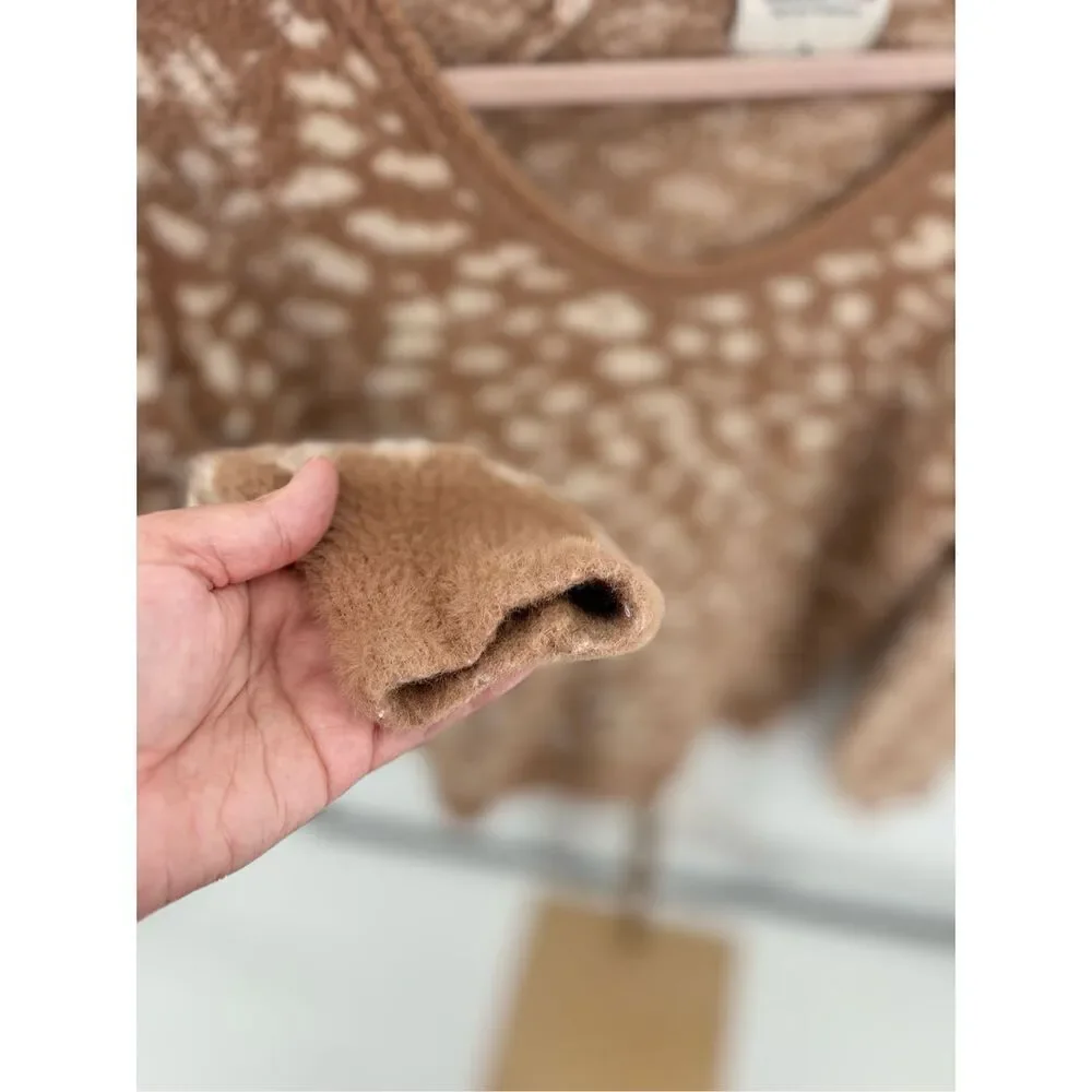Abercrombie & Fitch Leopard Print Sweater Women Medium Soft A&F V Neck